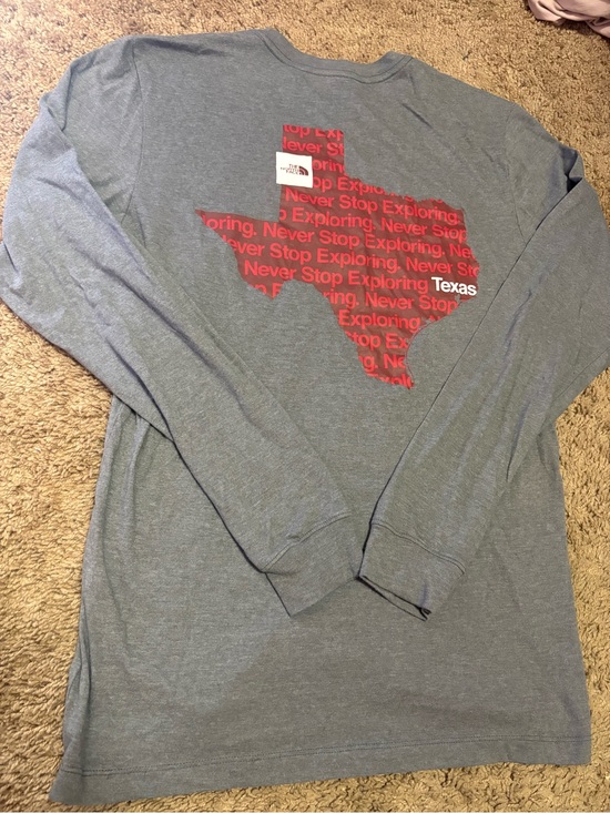 The North Face Other - The North Face Men’s Long Sleeve Shirt - Gray with Red Texas Graphic